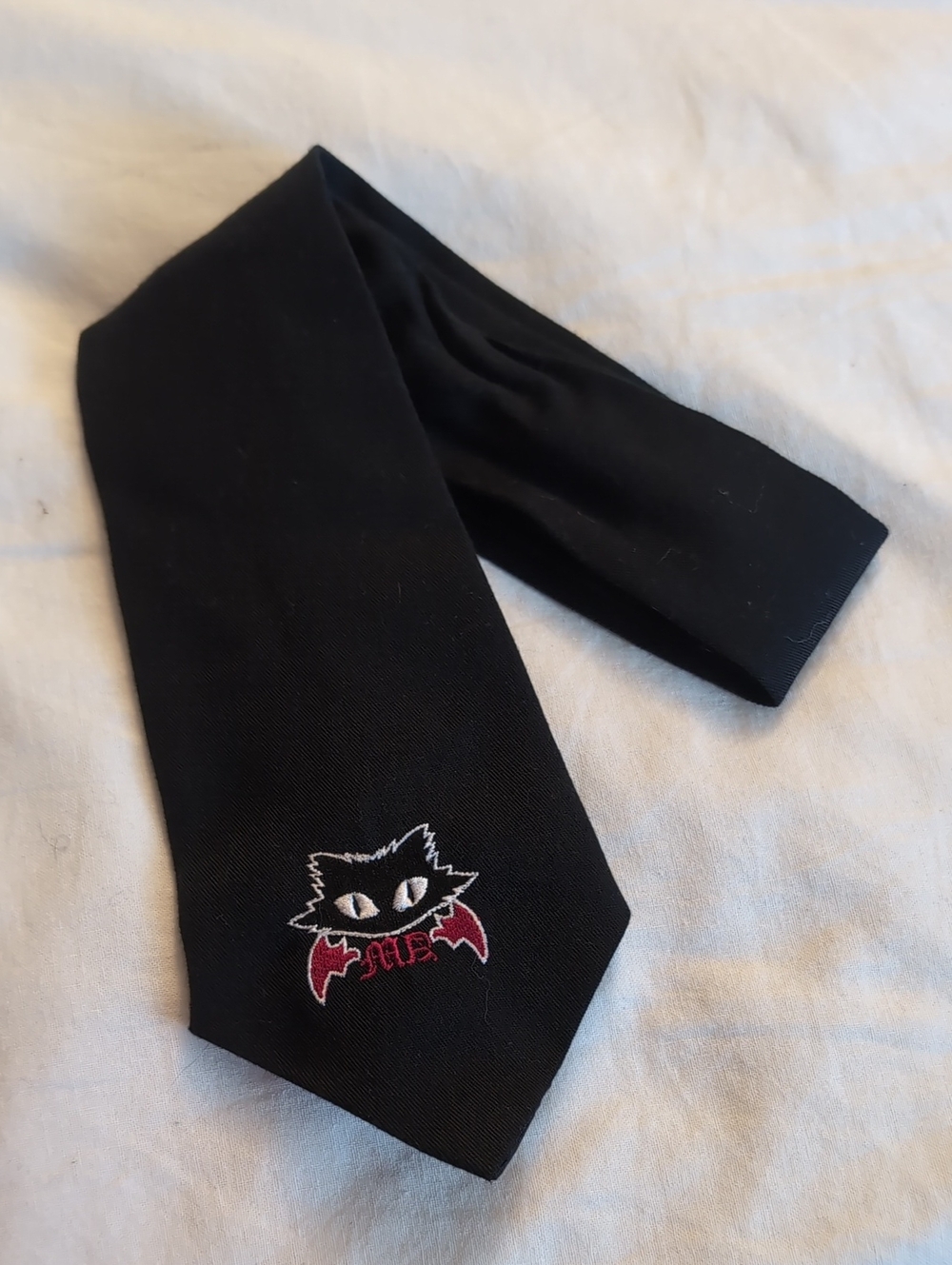 Black Novelty Tie with Embroidered Cat Motif
